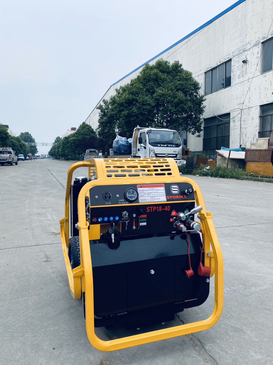 23馬力液壓動力站使用時要留心什么?